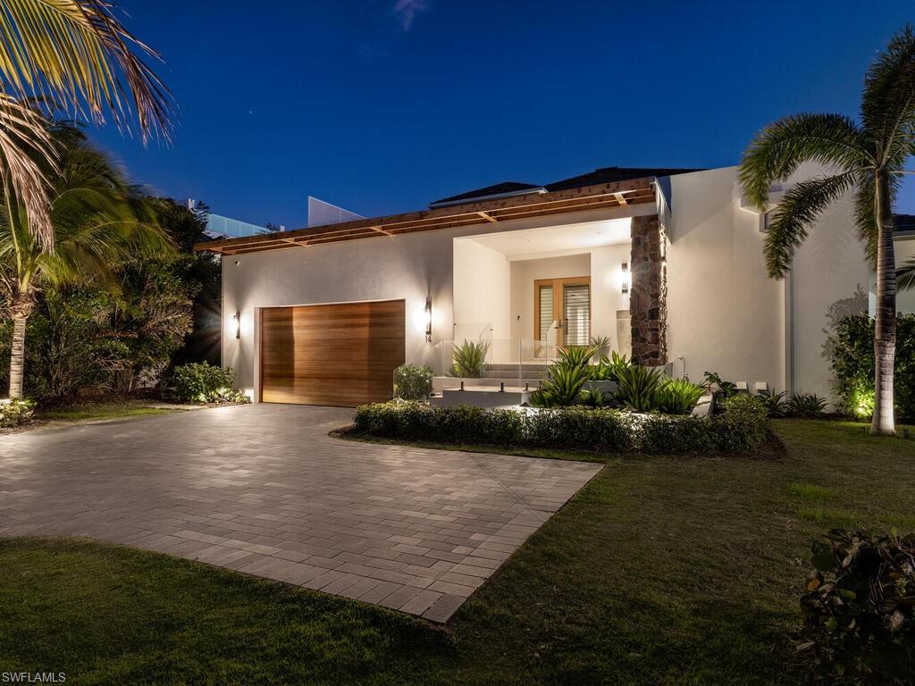 SABRE CAY - Residential