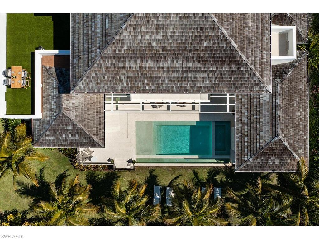 SABRE CAY - Residential