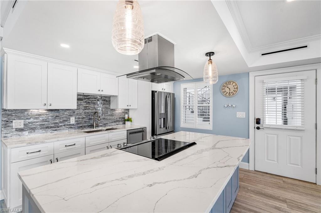 HARBORSIDE GARDENS - Residential