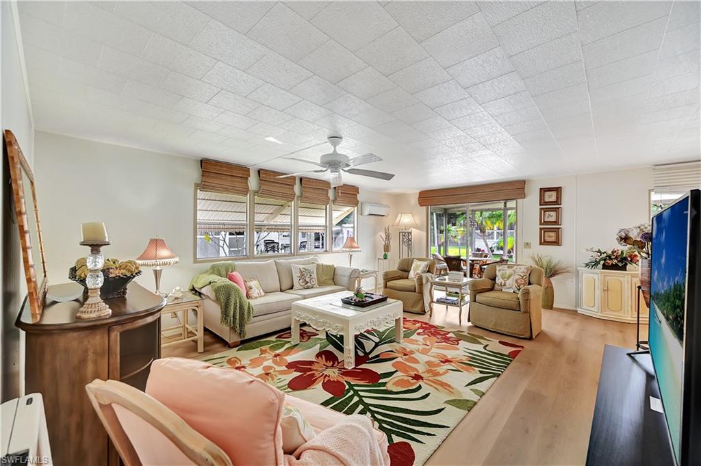 ENCHANTING ACRES MOBILE HOME - Residential