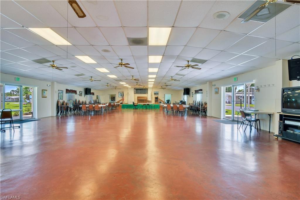 ENCHANTING ACRES MOBILE HOME - Residential