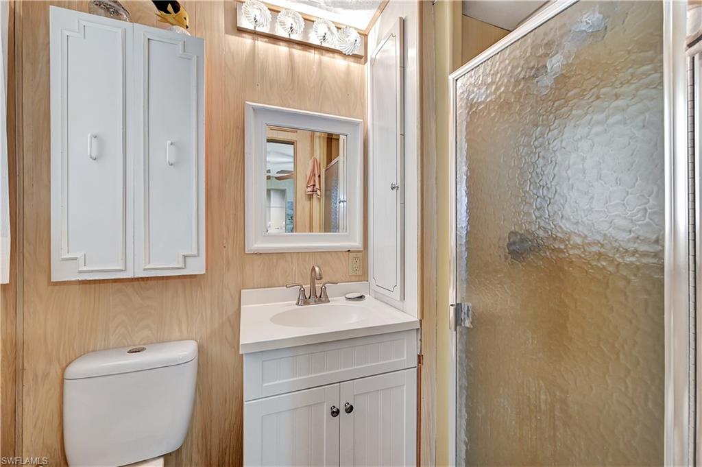 ENCHANTING ACRES MOBILE HOME - Residential