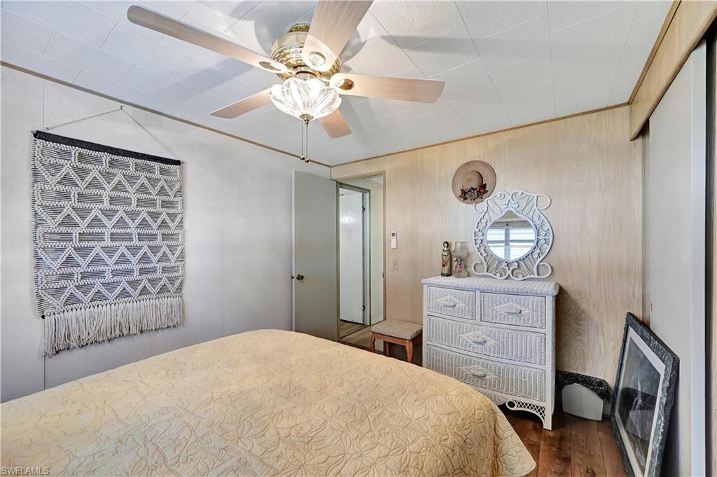 ENCHANTING ACRES MOBILE HOME - Residential