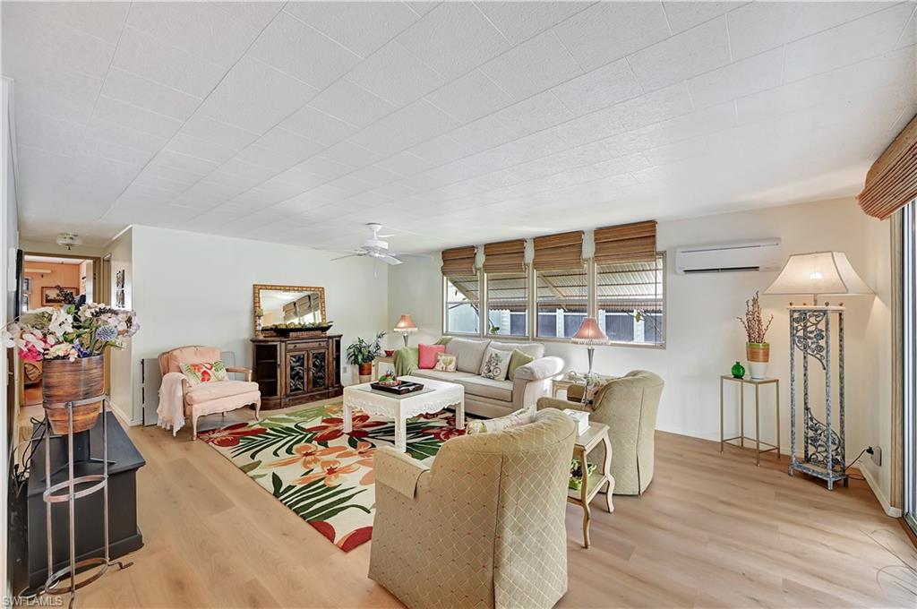 ENCHANTING ACRES MOBILE HOME - Residential