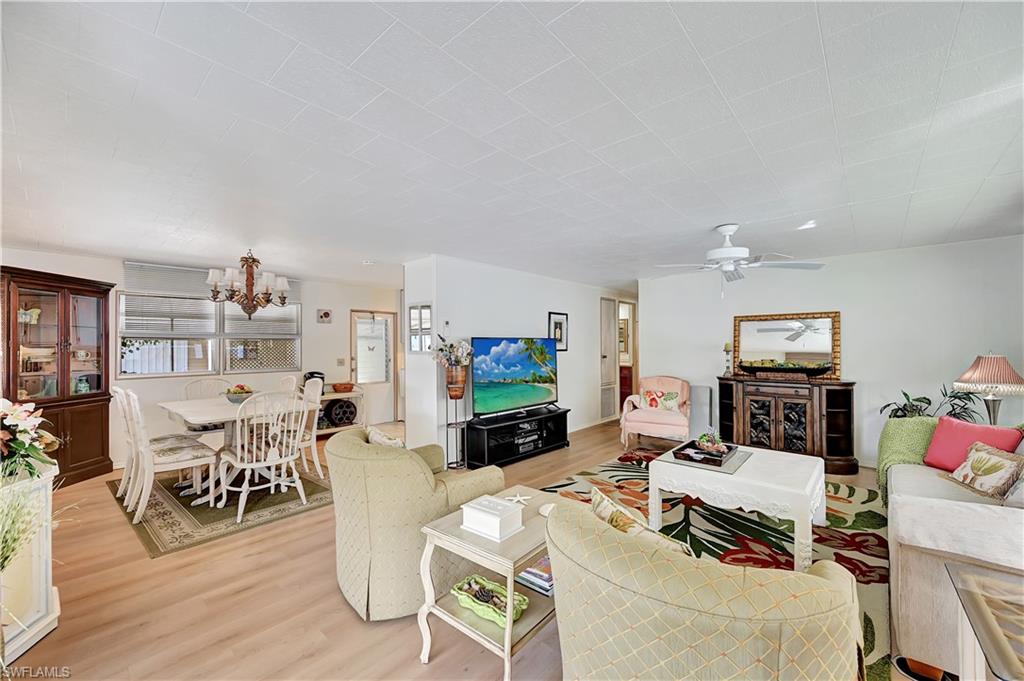 ENCHANTING ACRES MOBILE HOME - Residential