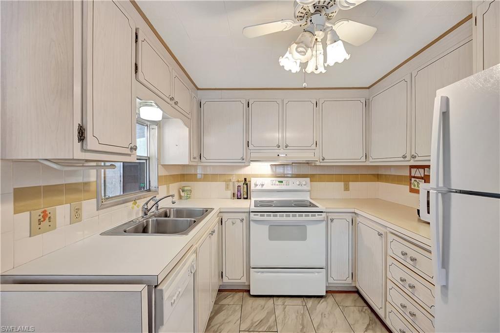 ENCHANTING ACRES MOBILE HOME - Residential