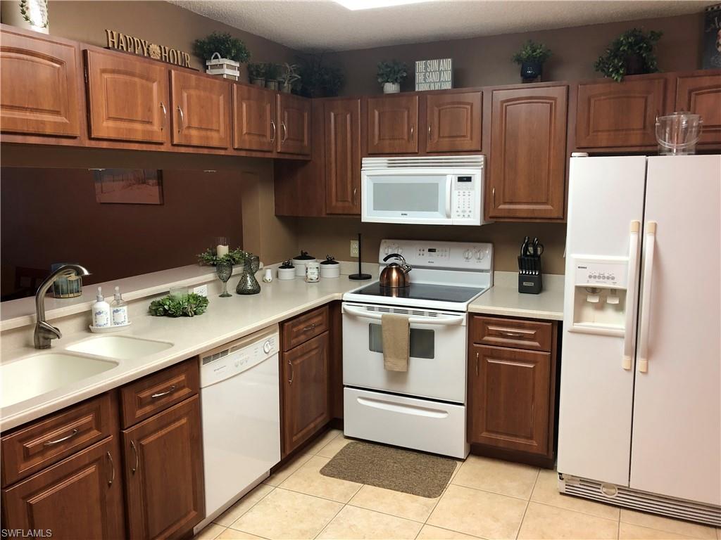 SUNSET COVE AT THE LANDINGS - Residential