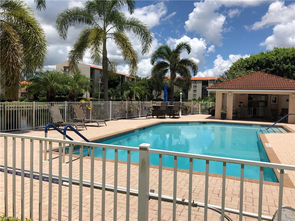 SUNSET COVE AT THE LANDINGS - Residential