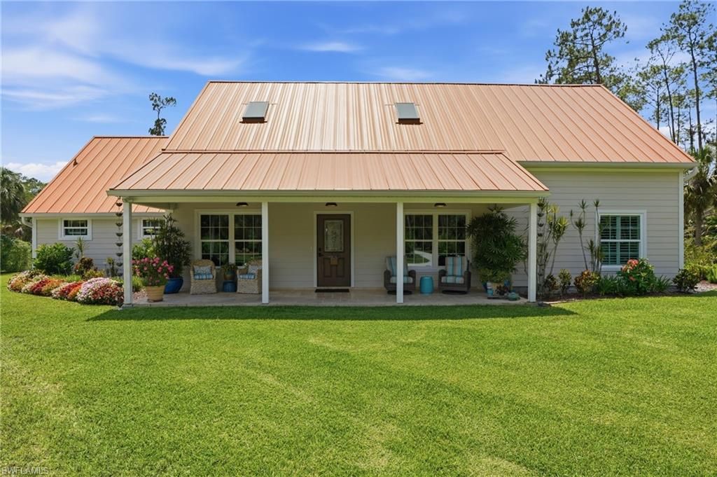 Photo of 681 7th ST SW, NAPLES, FL 34117 (MLS # 226021299)