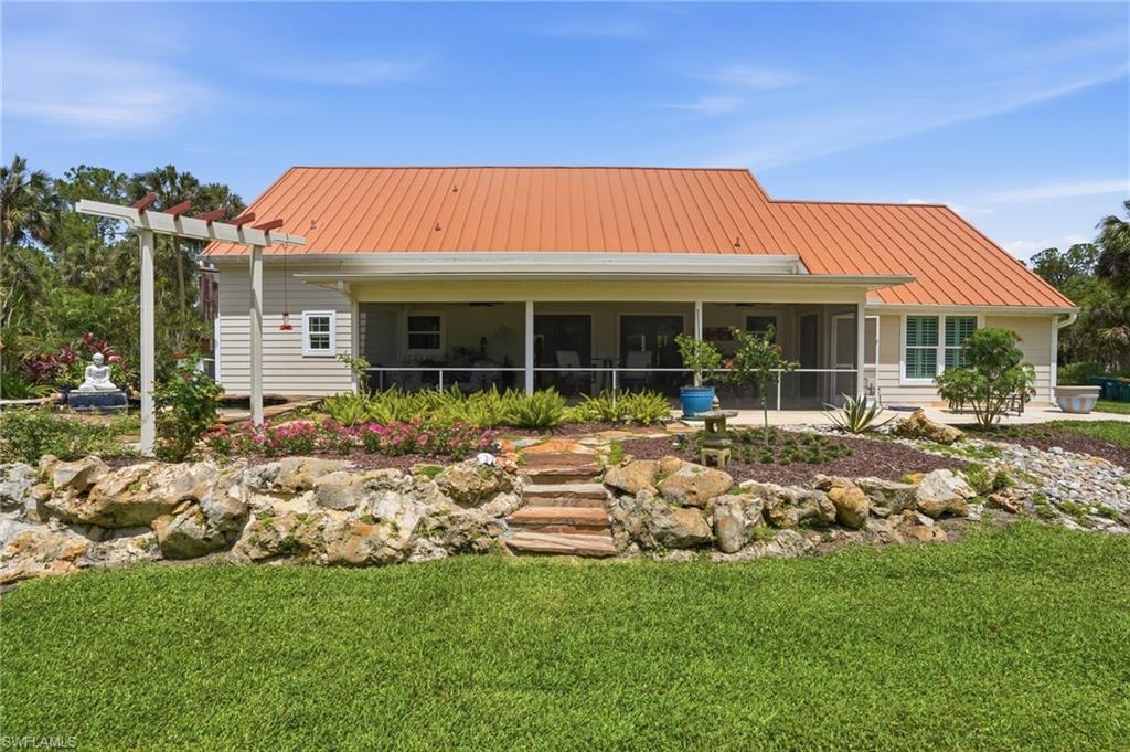GOLDEN GATE ESTATES - Residential