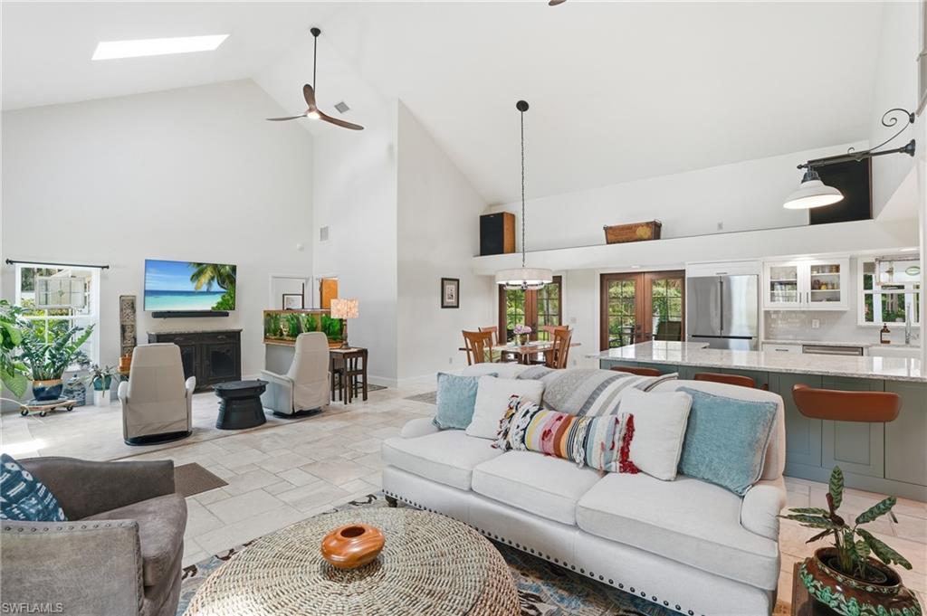 GOLDEN GATE ESTATES - Residential