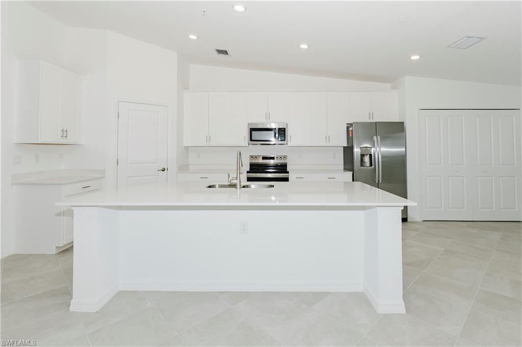 THE NATIONAL GOLF & COUNTRY CLUB AT AVE MARIA - Residential