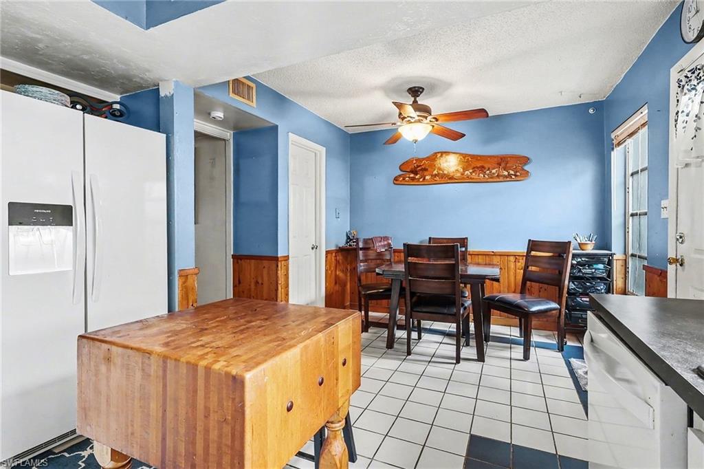 PALM CREST VILLAS - Residential