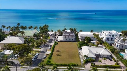 280 Gulf Shore BLVD S NAPLES FL 34102