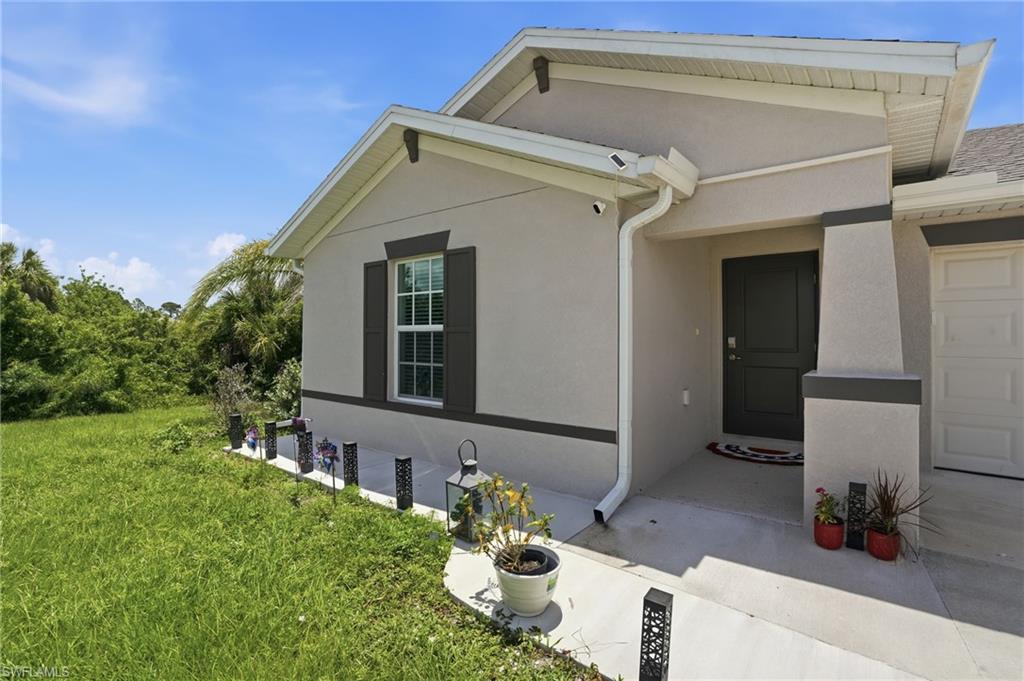 LEHIGH ACRES - Residential