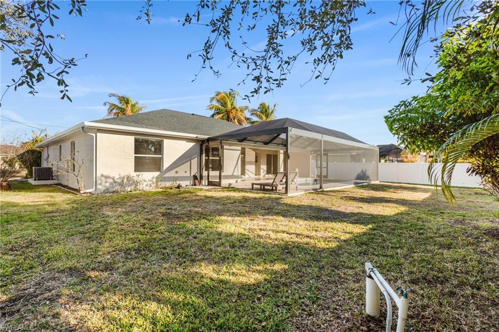 CAPE CORAL - Residential