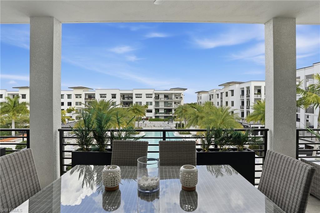 ELEVEN ELEVEN CENTRAL - Residential