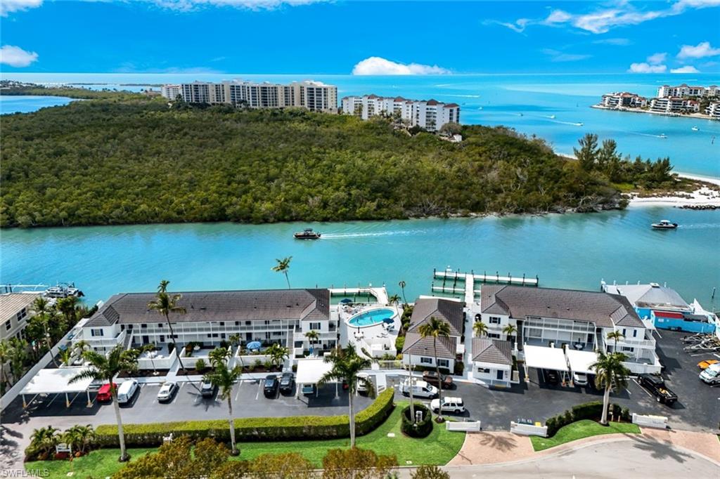 FLORIDA PAVILION CLUB - Residential