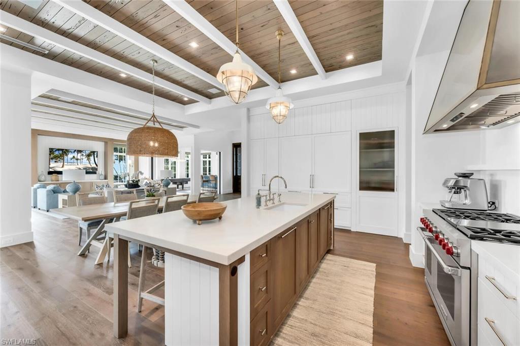 AQUALANE SHORES - Residential