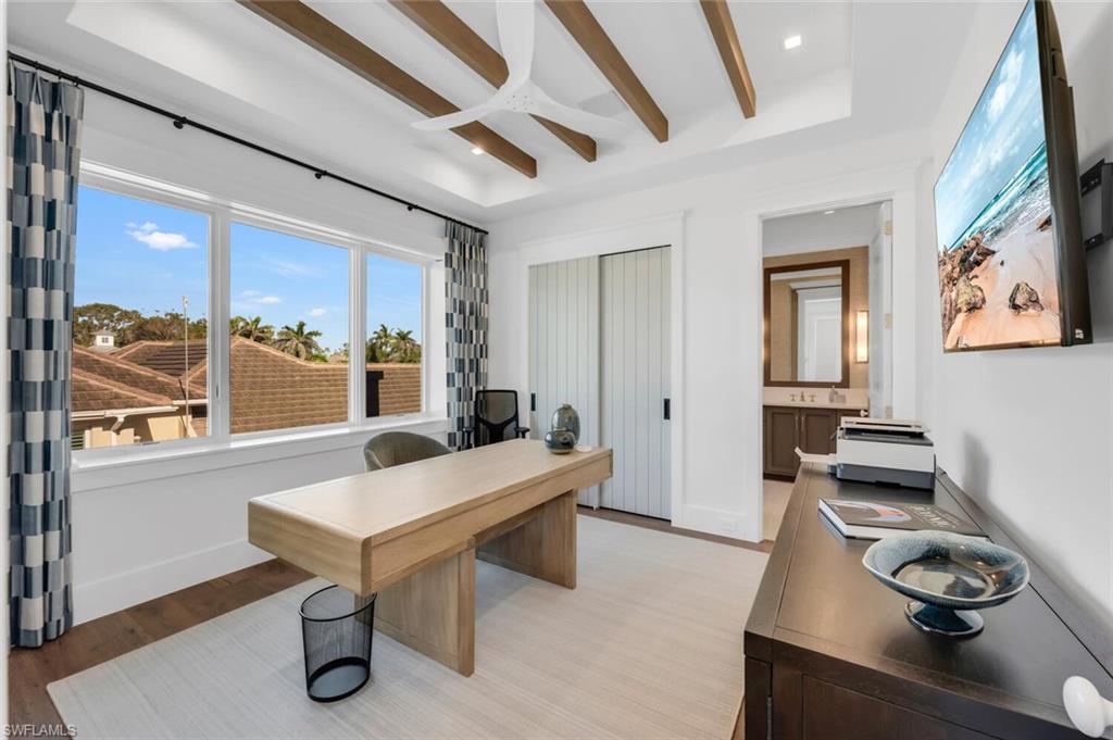 AQUALANE SHORES - Residential