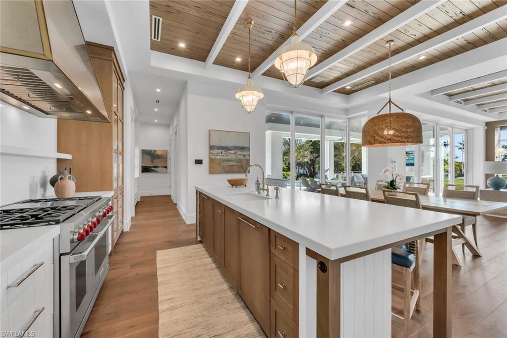 AQUALANE SHORES - Residential