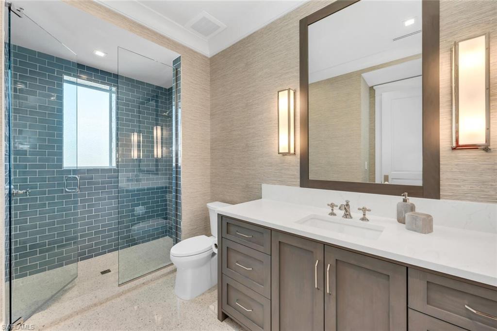 AQUALANE SHORES - Residential