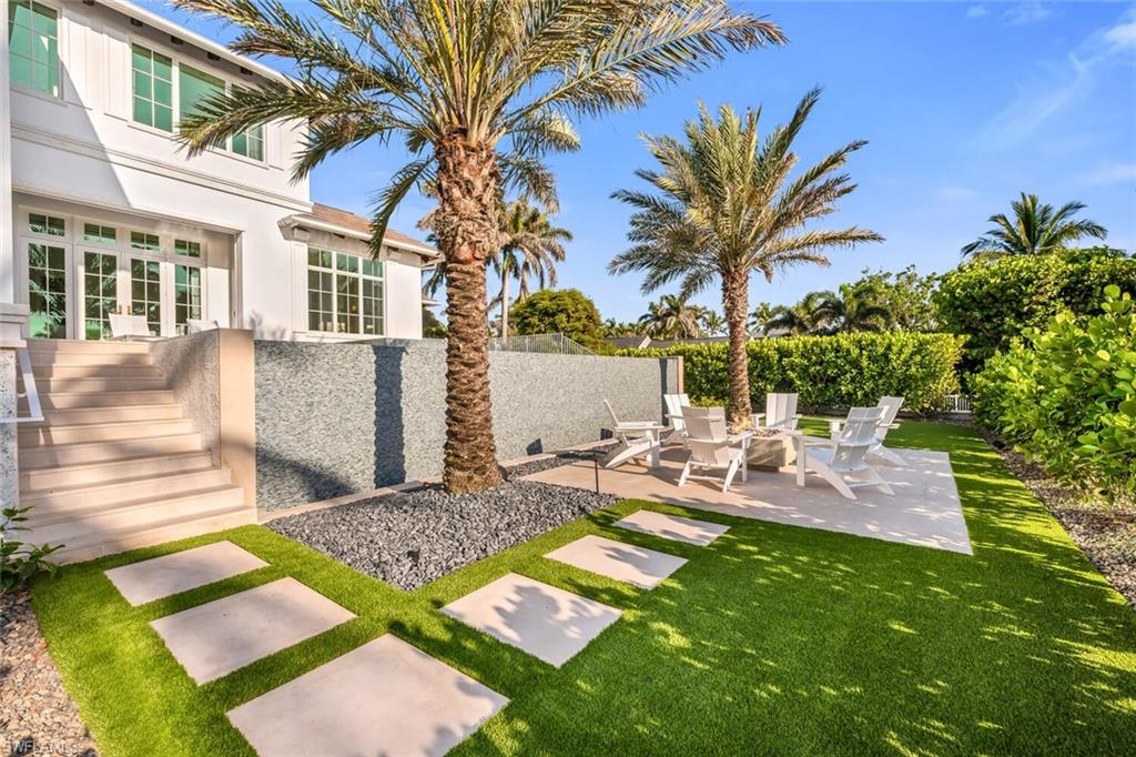 AQUALANE SHORES - Residential