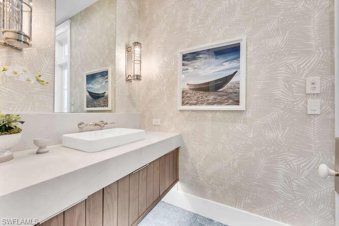 AQUALANE SHORES - Residential