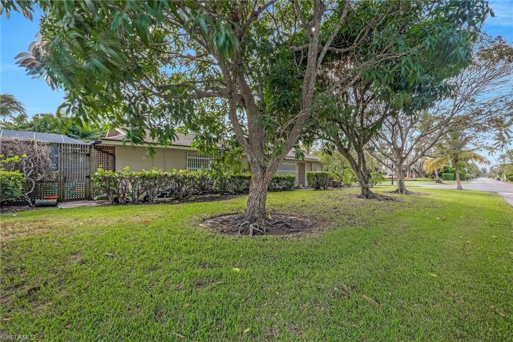 AQUALANE SHORES - Residential