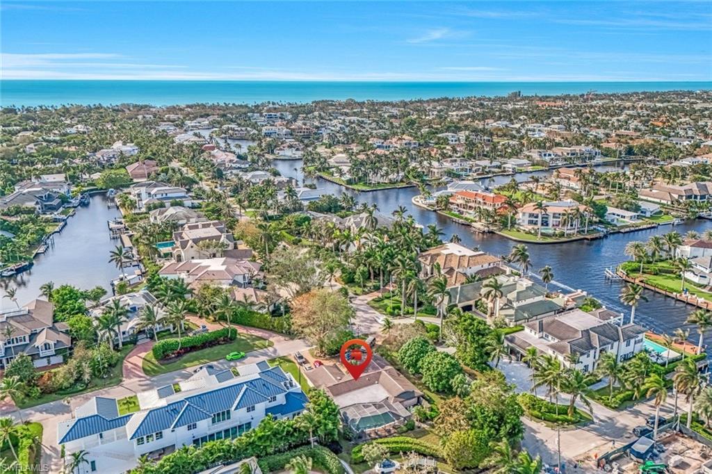 AQUALANE SHORES - Residential