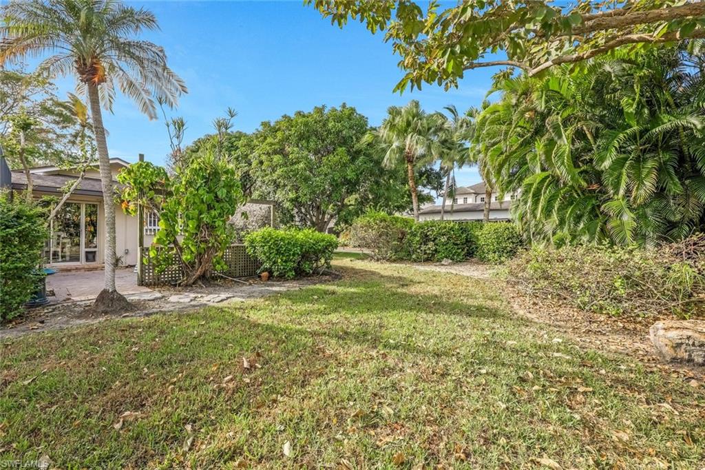 AQUALANE SHORES - Residential