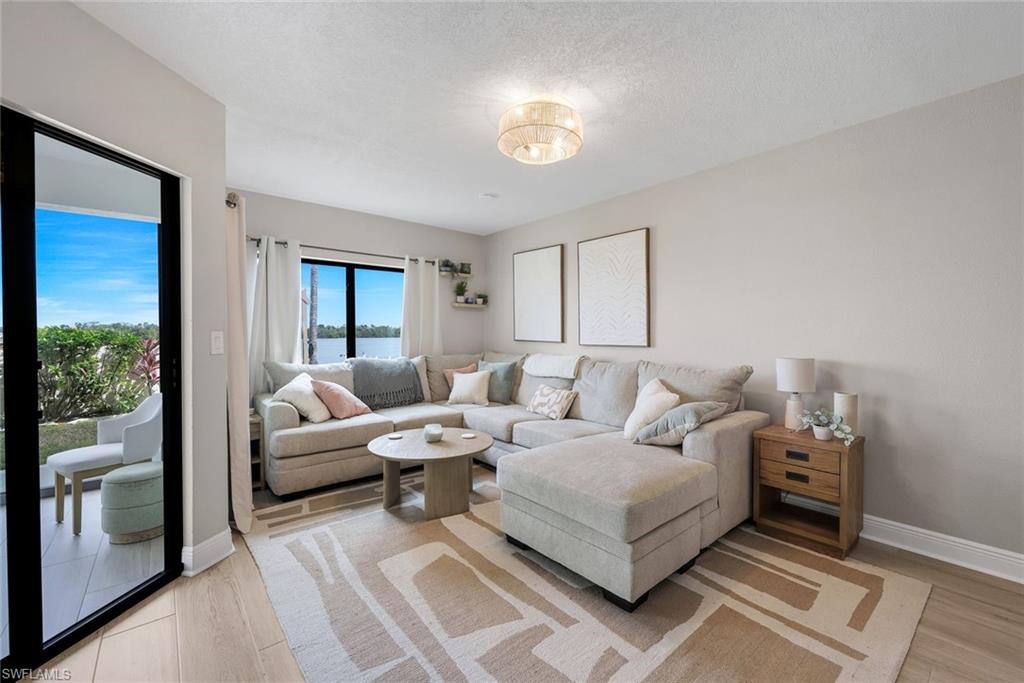 SPORTSMANS COVE YACHT & RACQUET CLUB - Residential