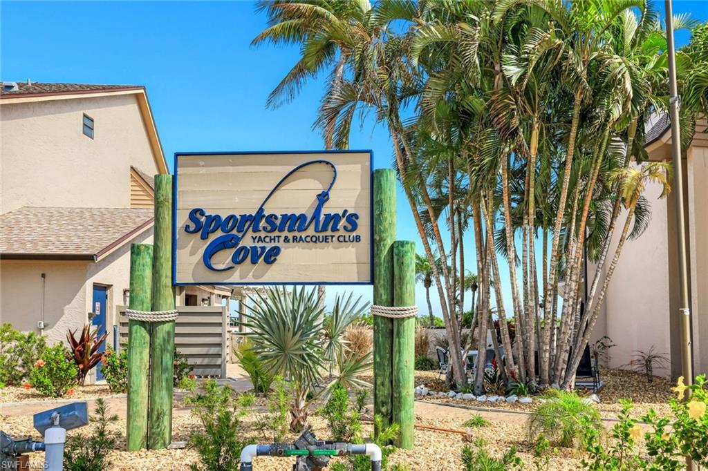 SPORTSMANS COVE YACHT & RACQUET CLUB - Residential