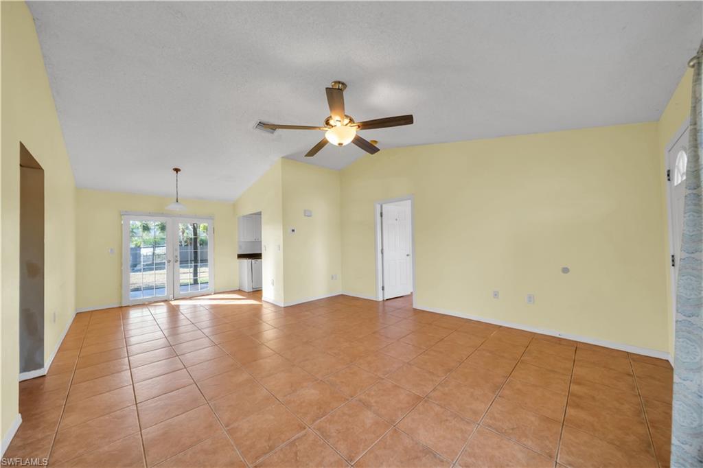 PORT CHARLOTTE - Residential