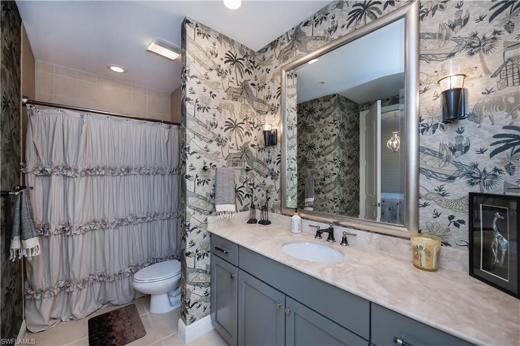 HIGH POINT PLACE - Residential