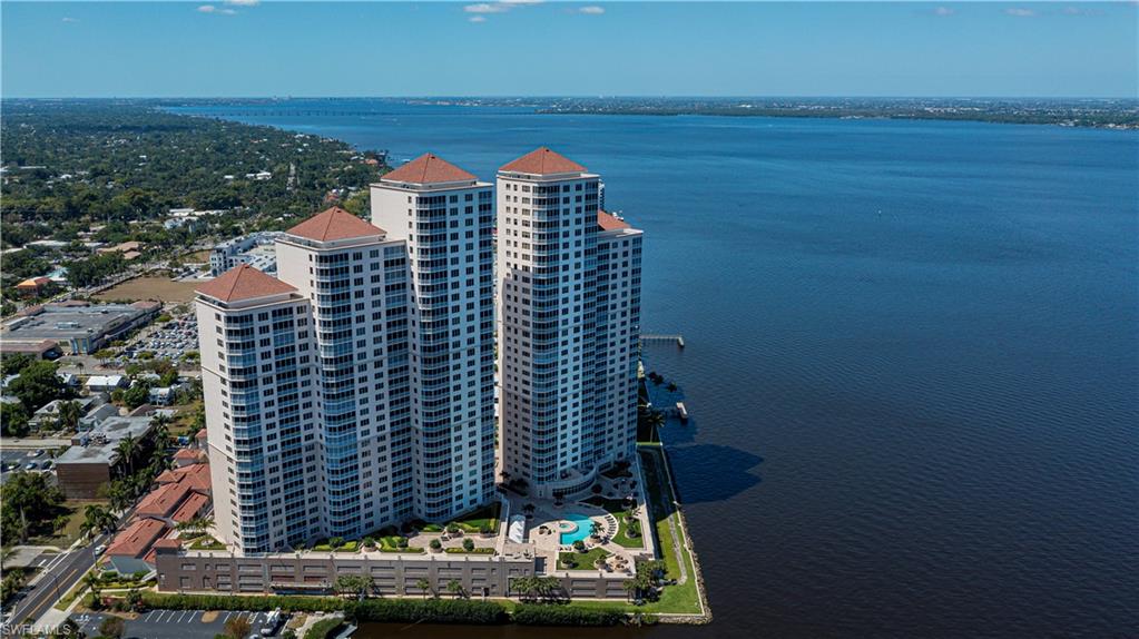 HIGH POINT PLACE - Residential