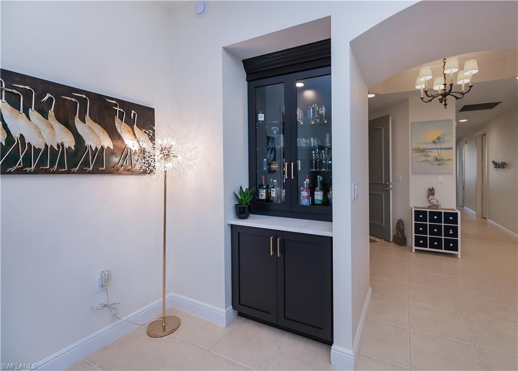 HIGH POINT PLACE - Residential