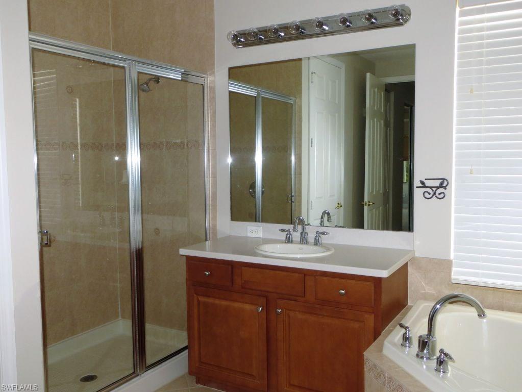 BOTANICA LAKES - Residential