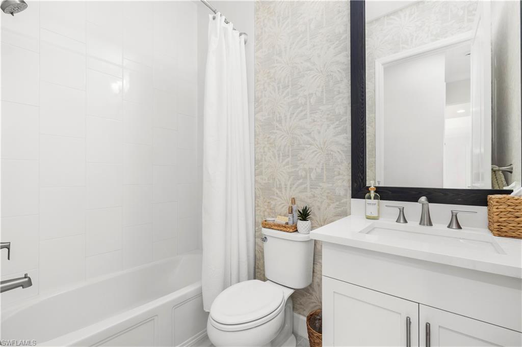 ISLES OF COLLIER PRESERVE - Residential