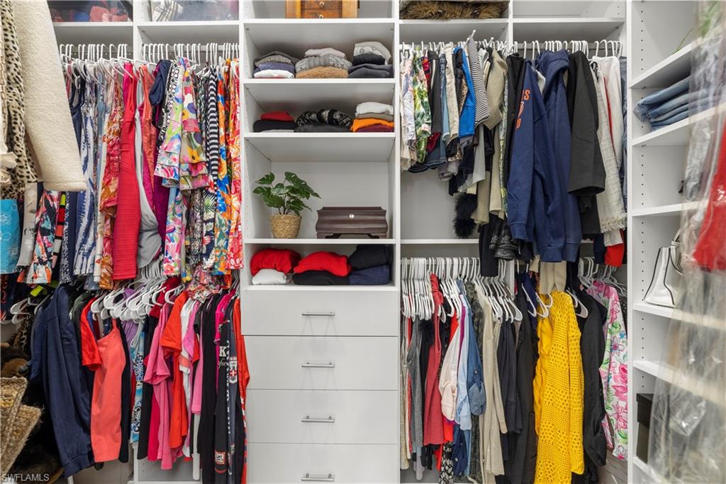 ISLES OF COLLIER PRESERVE - Residential