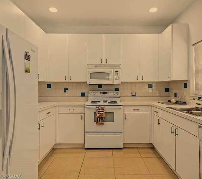 CYPRESS GLEN VILLAGE - Residential