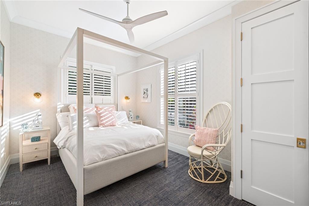 OLDE NAPLES - Residential