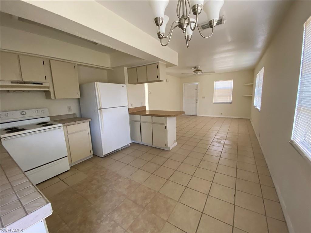 CAPE CORAL - Residential Lease