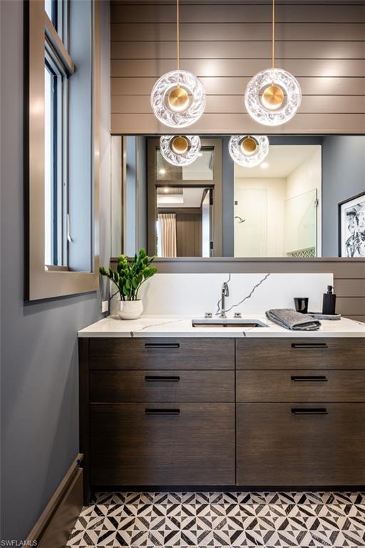 PARK SHORE - Residential