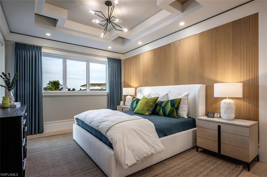 PARK SHORE - Residential