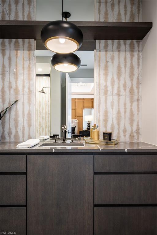 PARK SHORE - Residential