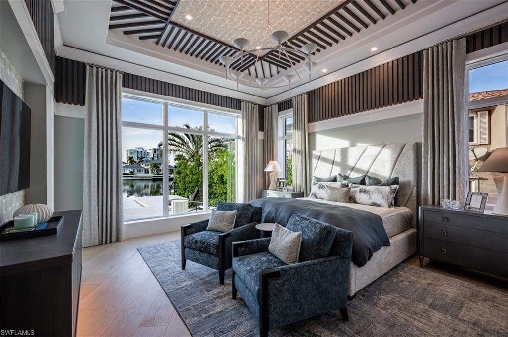 PARK SHORE - Residential