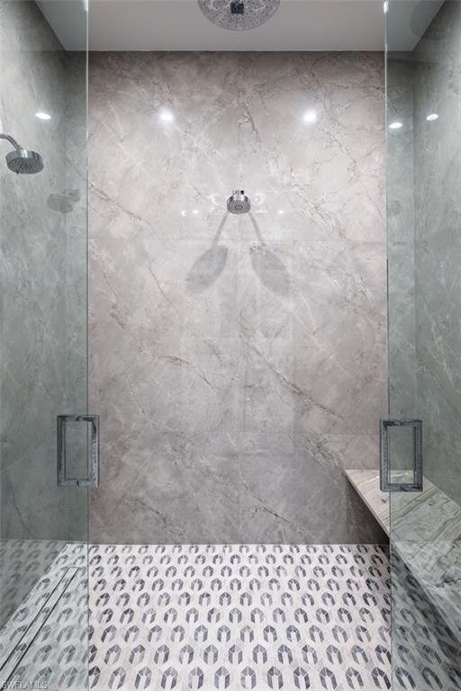 PARK SHORE - Residential