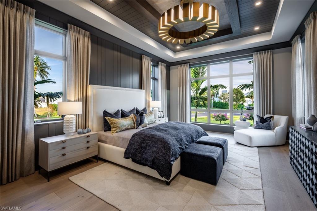 PARK SHORE - Residential