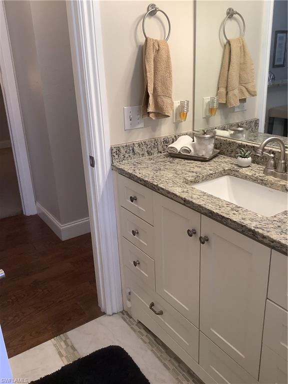 SAN CARLOS PARK - Residential